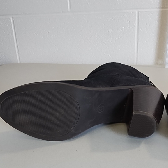 Vintage Massimo Black Heeled Ankle Boots Zip Back Red Opening Rubber Soles - Picture 7 of 16